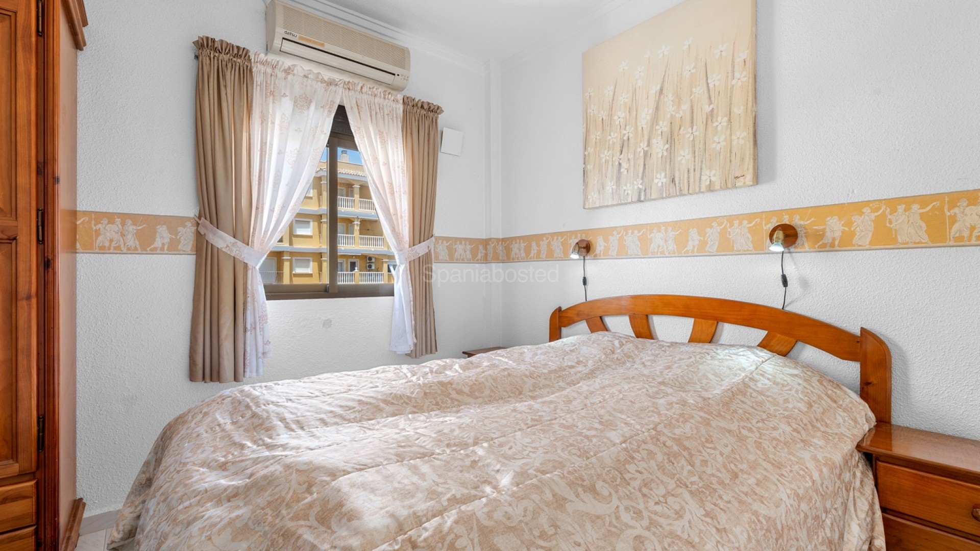 Resale - Apartment -
Torrevieja - Torrevieja - Aguas Nuevas