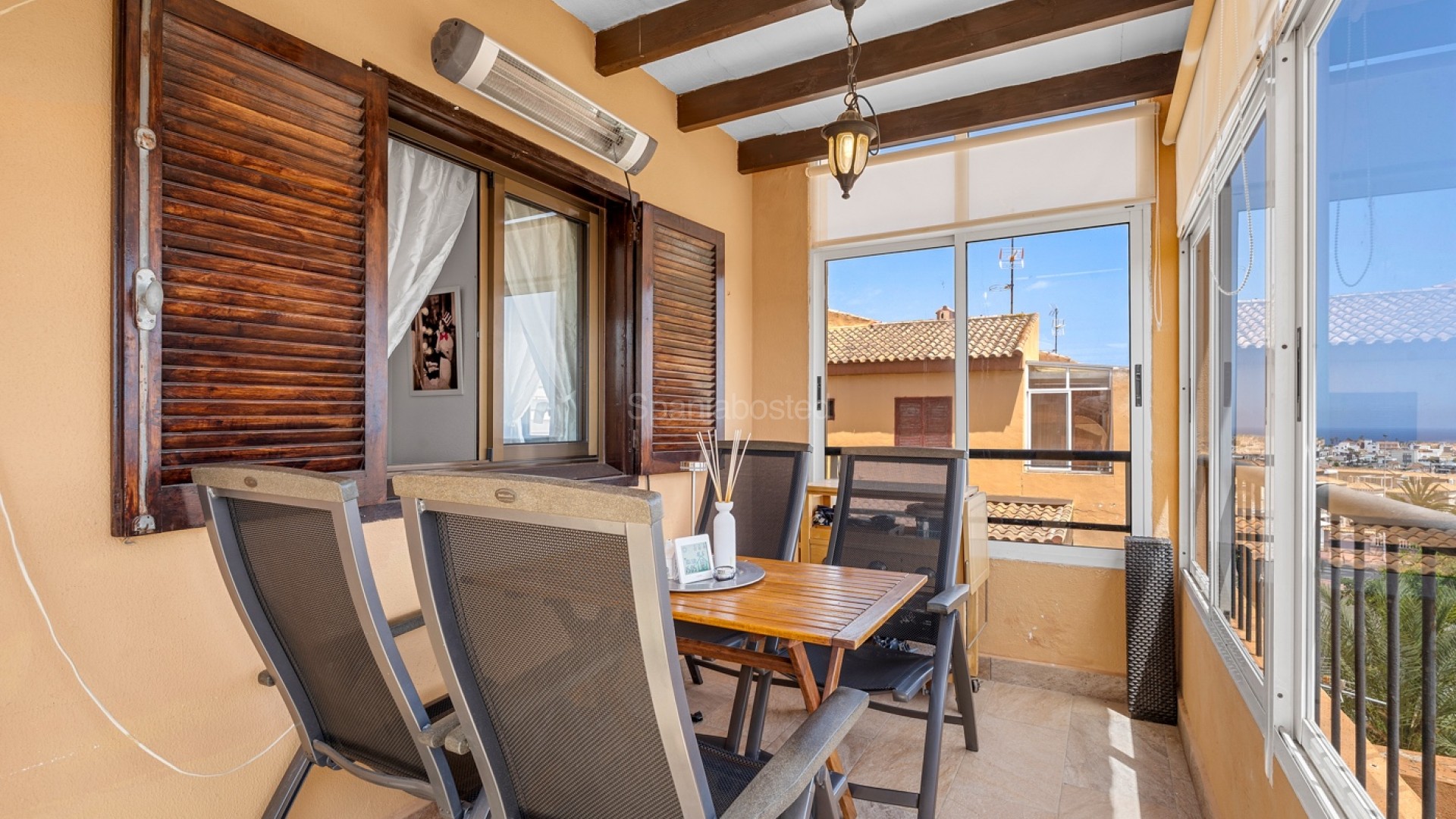 Resale - Apartment -
Torrevieja - Torrevieja - Aguas Nuevas