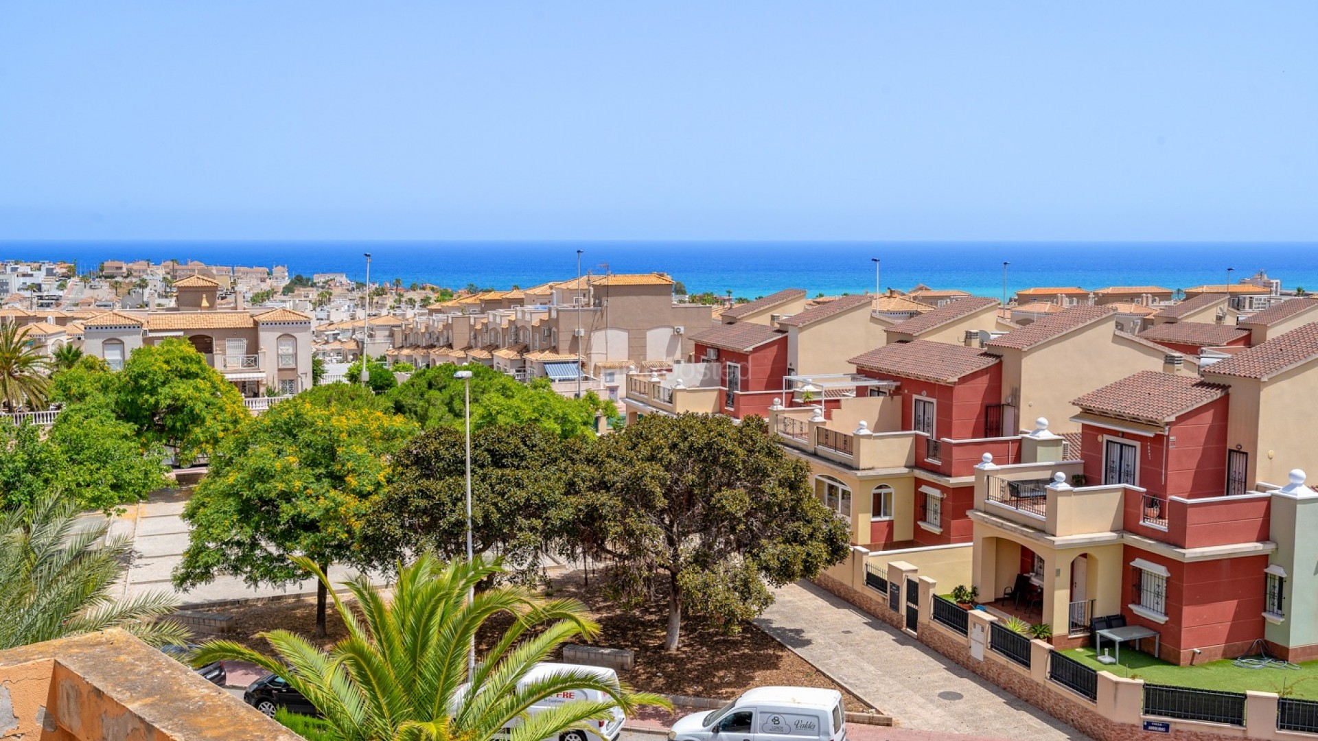 Resale - Apartment -
Torrevieja - Torrevieja - Aguas Nuevas