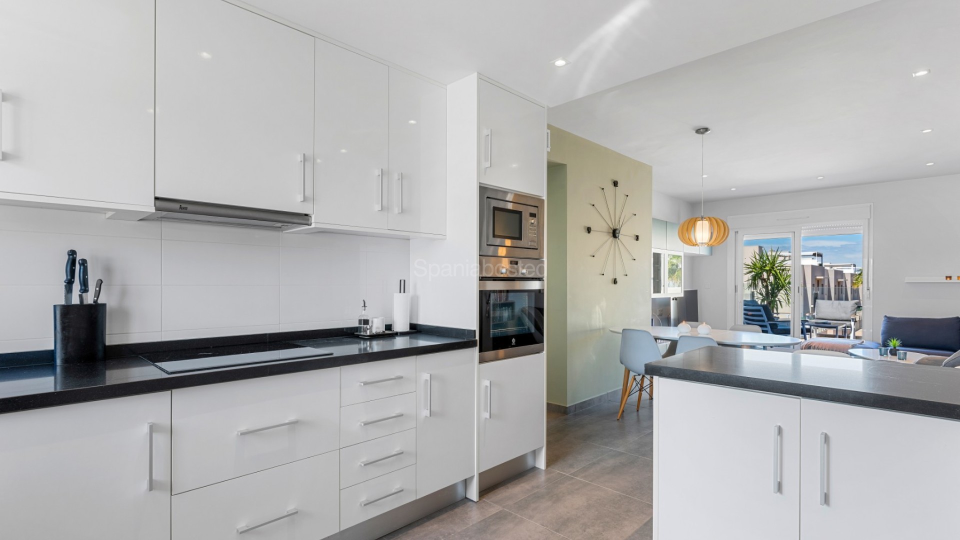 Resale - Apartment -
Torrevieja