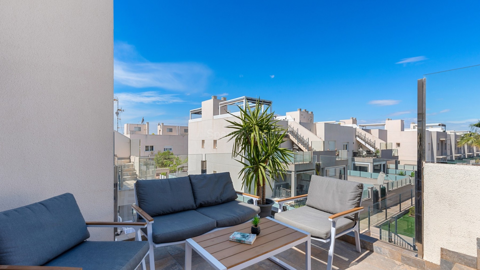 Resale - Apartment -
Torrevieja