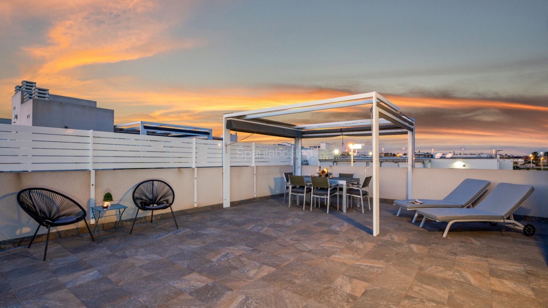 Resale - Apartment -
Torrevieja