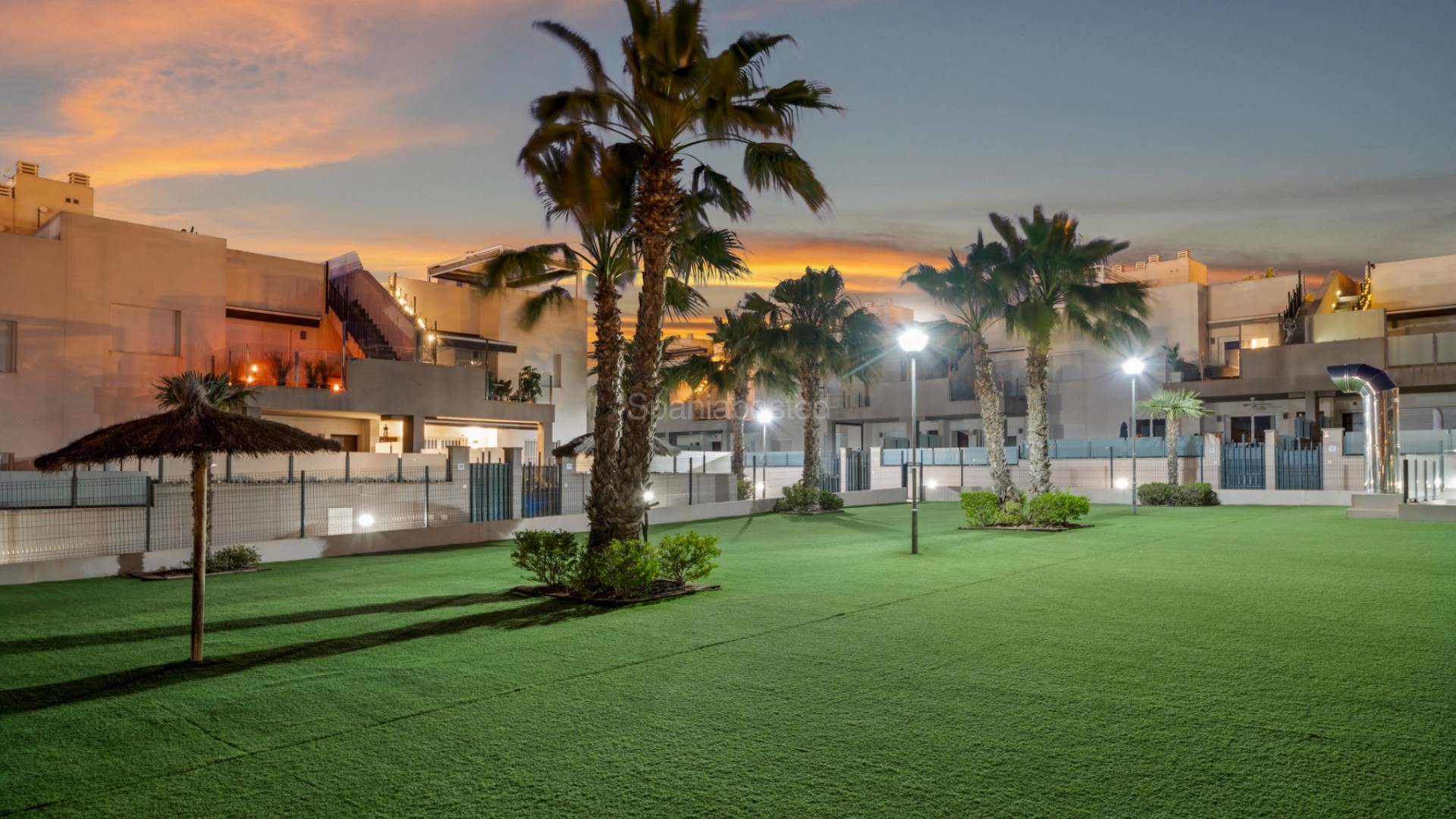 Resale - Apartment -
Torrevieja