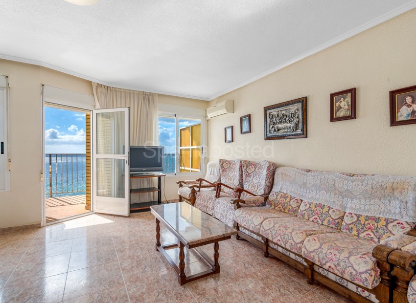 Resale - Apartment -
Torrevieja