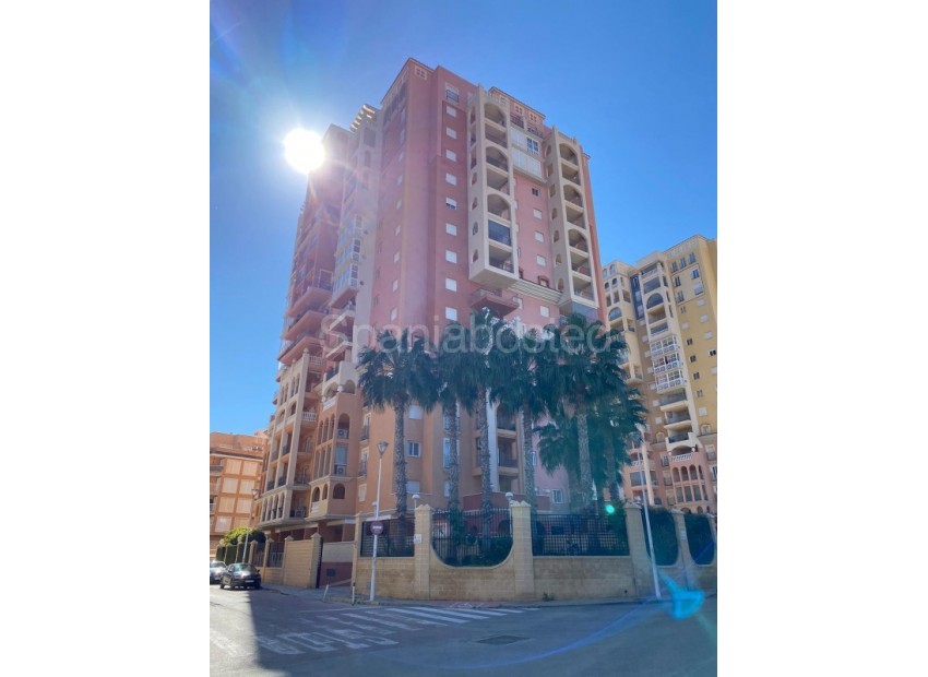 Resale - Apartment -
Torrevieja