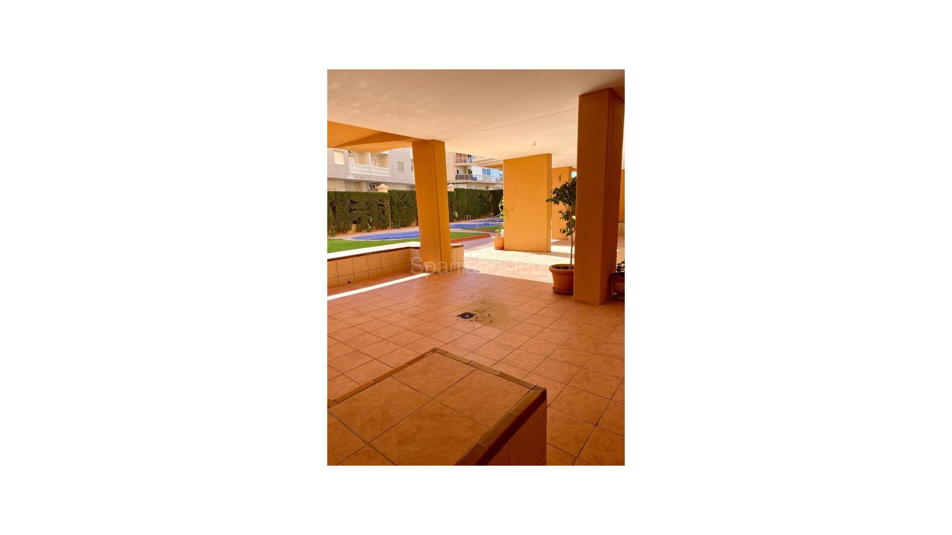 Resale - Apartment -
Torrevieja