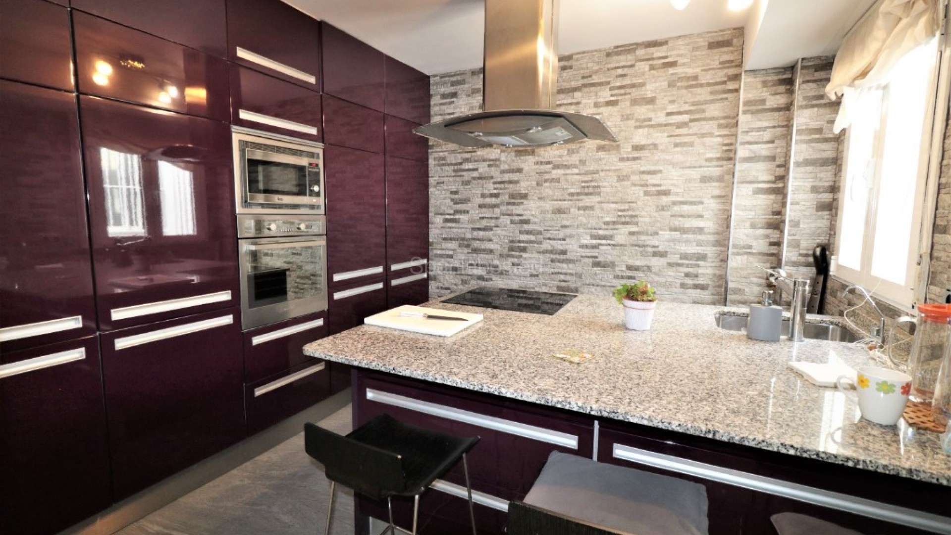 Resale - Apartment -
Torrevieja