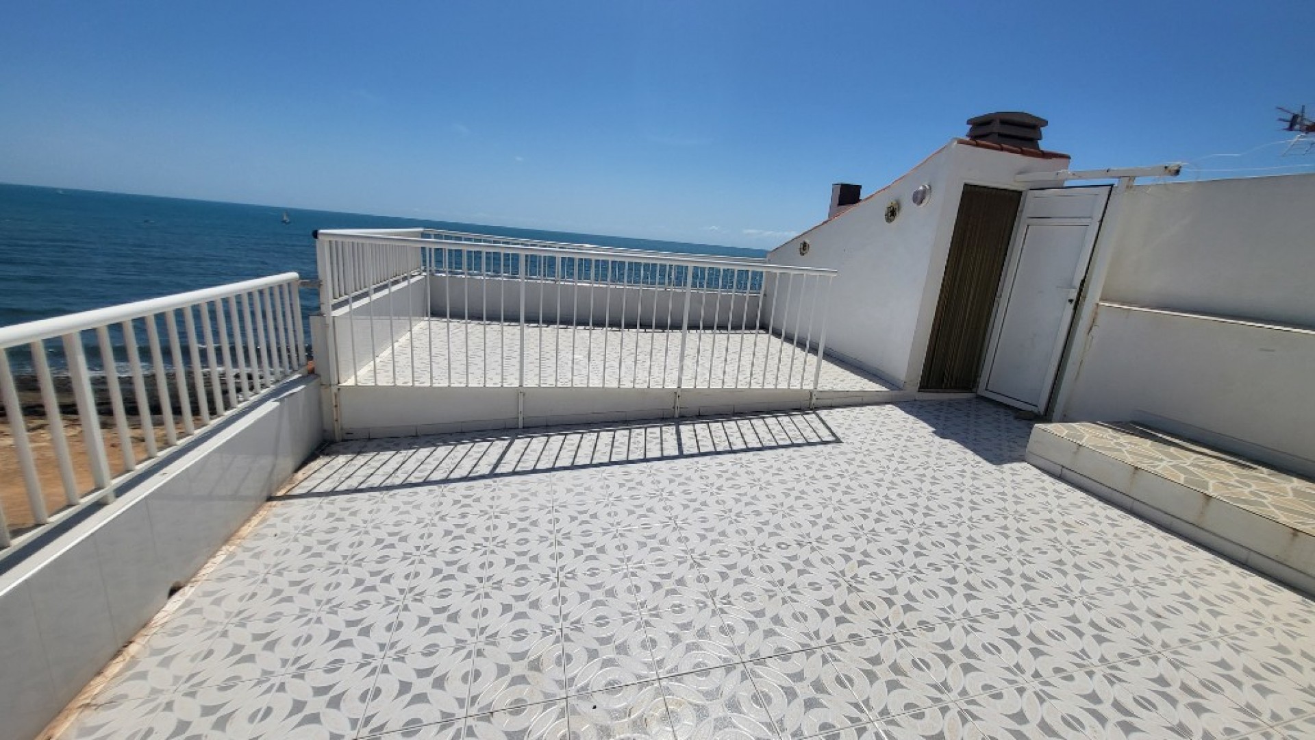 Resale - Apartment -
Torrevieja