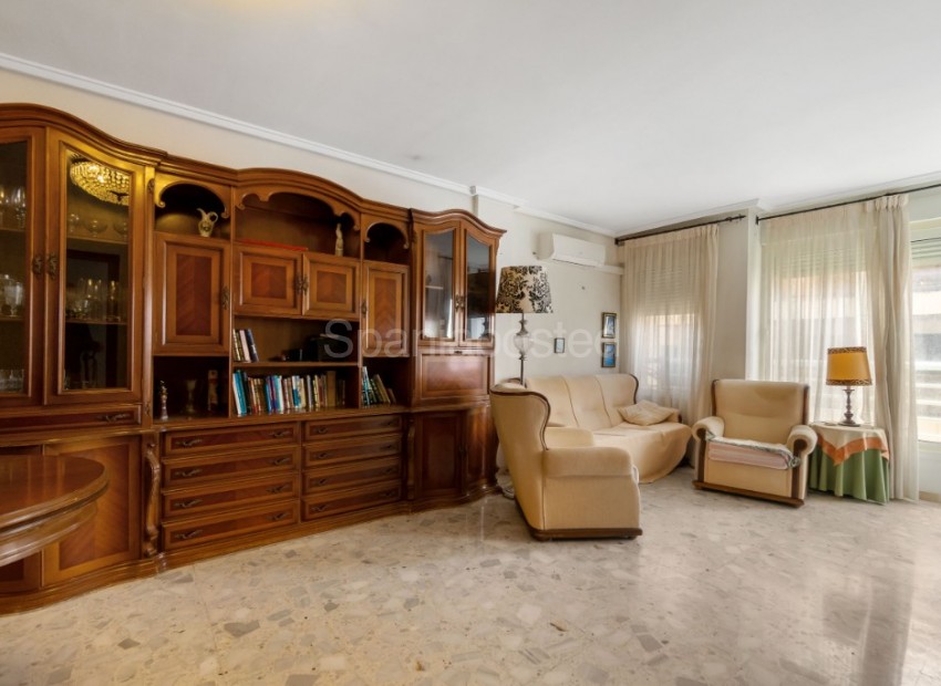 Resale - Apartment -
Torrevieja