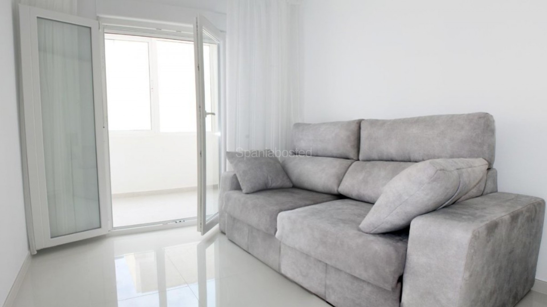 Resale - Apartment -
Torrevieja