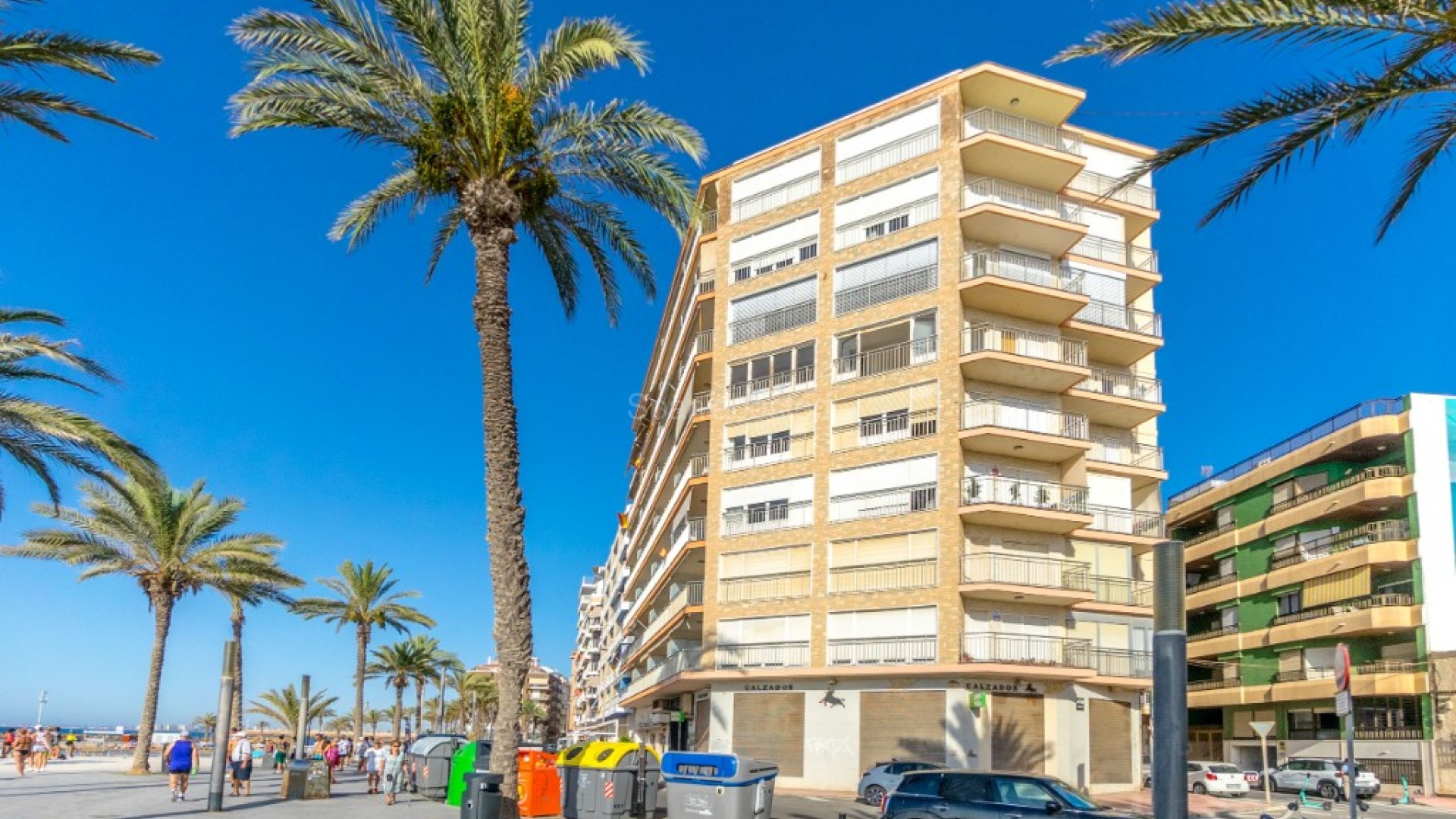 Resale - Apartment -
Torrevieja