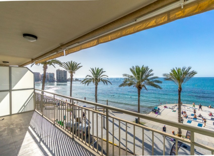 Resale - Apartment -
Torrevieja