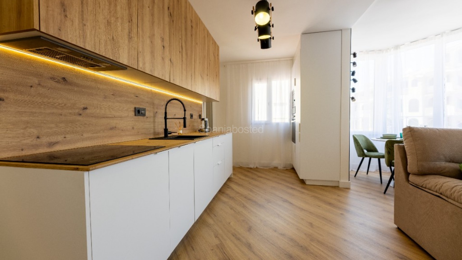 Resale - Apartment -
Torrevieja