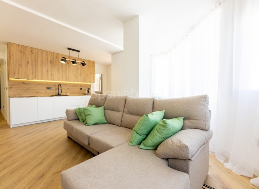 Resale - Apartment -
Torrevieja