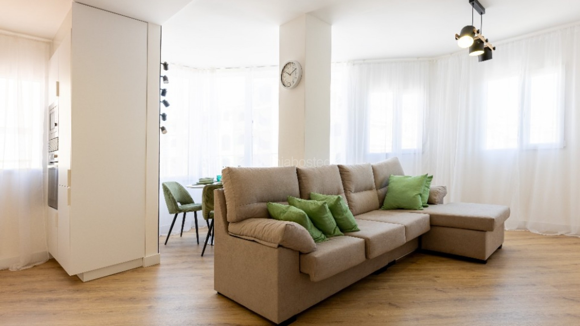 Resale - Apartment -
Torrevieja