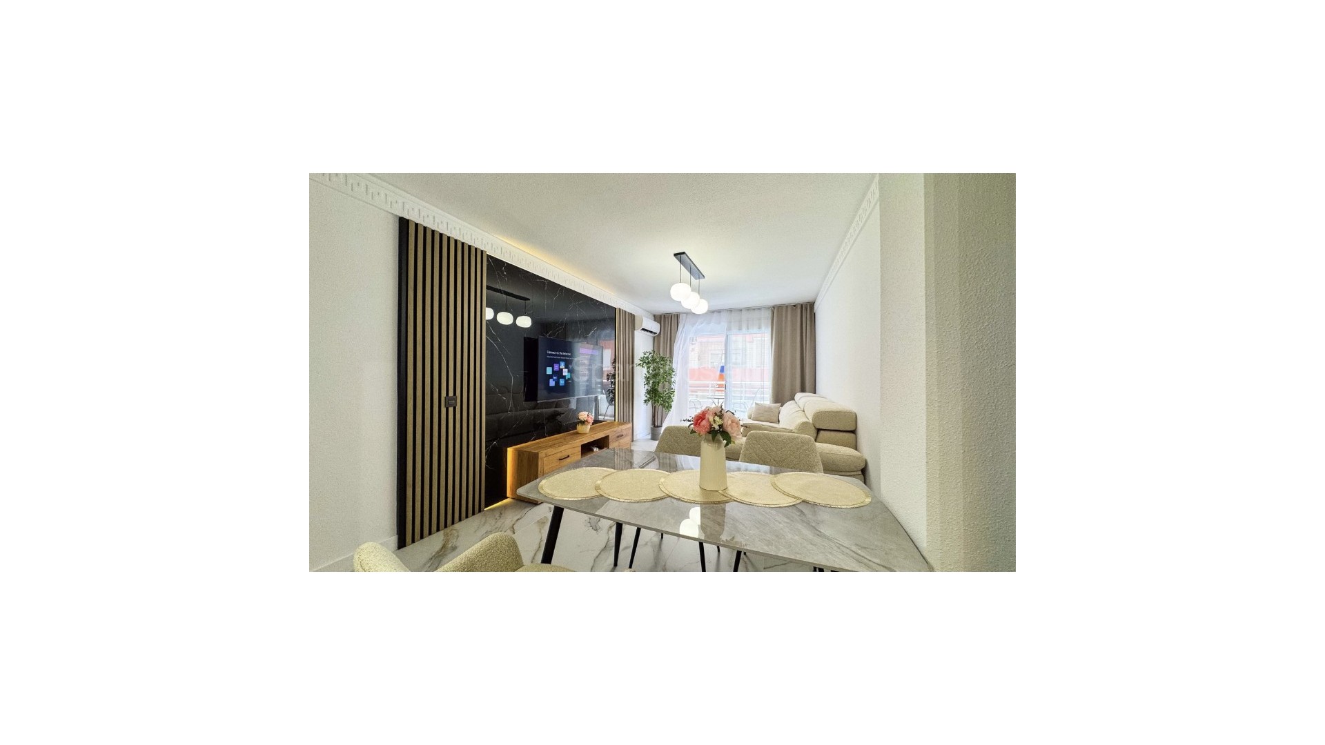 Resale - Apartment -
Torrevieja