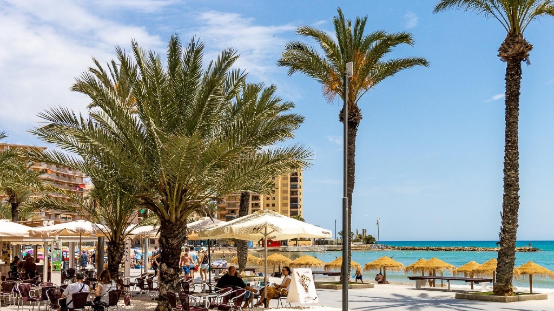 Resale - Apartment -
Torrevieja