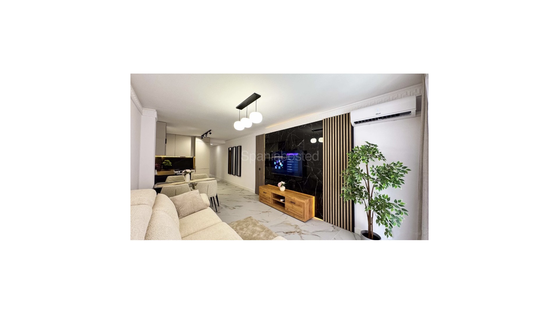 Resale - Apartment -
Torrevieja