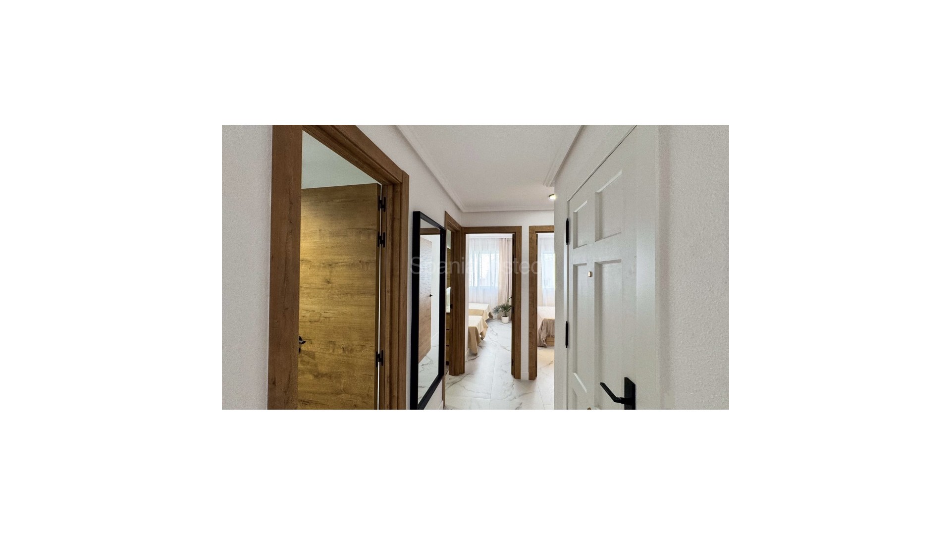 Resale - Apartment -
Torrevieja