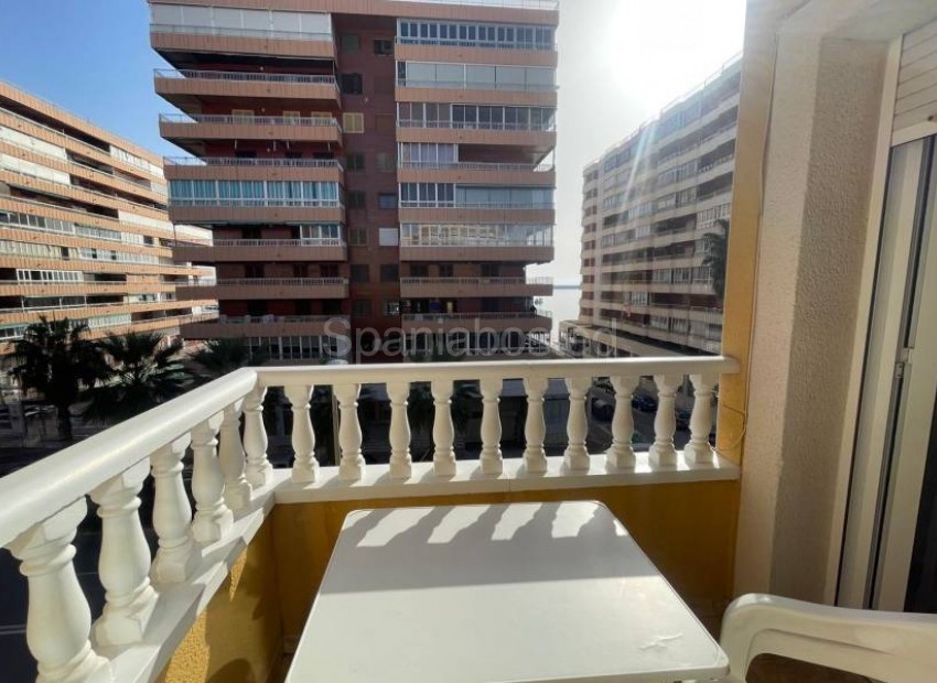 Resale - Apartment -
Torrevieja
