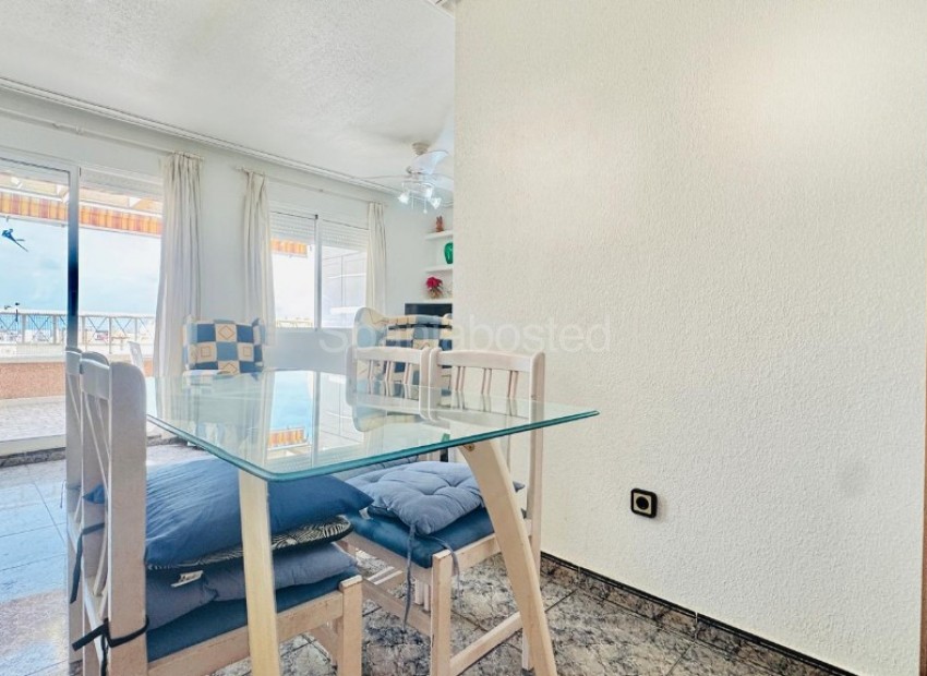 Resale - Apartment -
Torrevieja