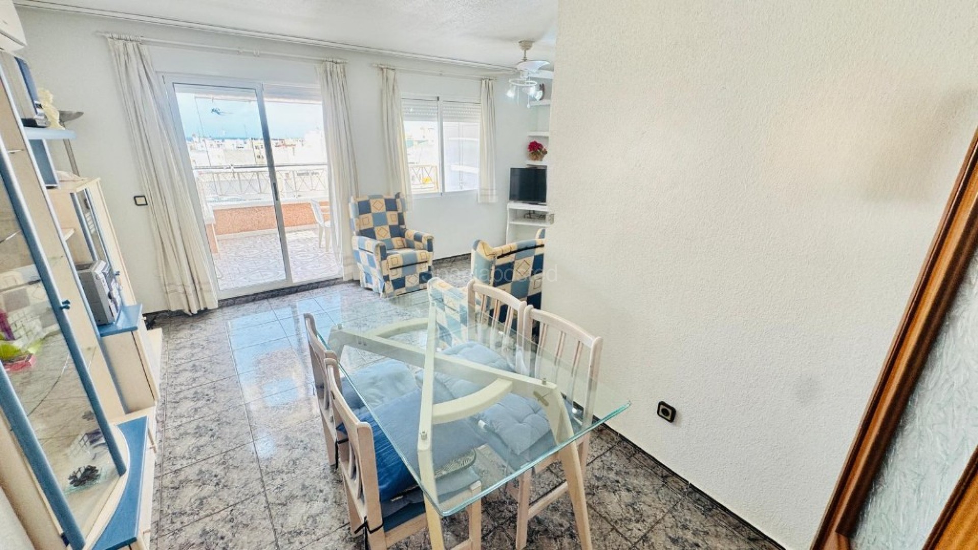 Resale - Apartment -
Torrevieja