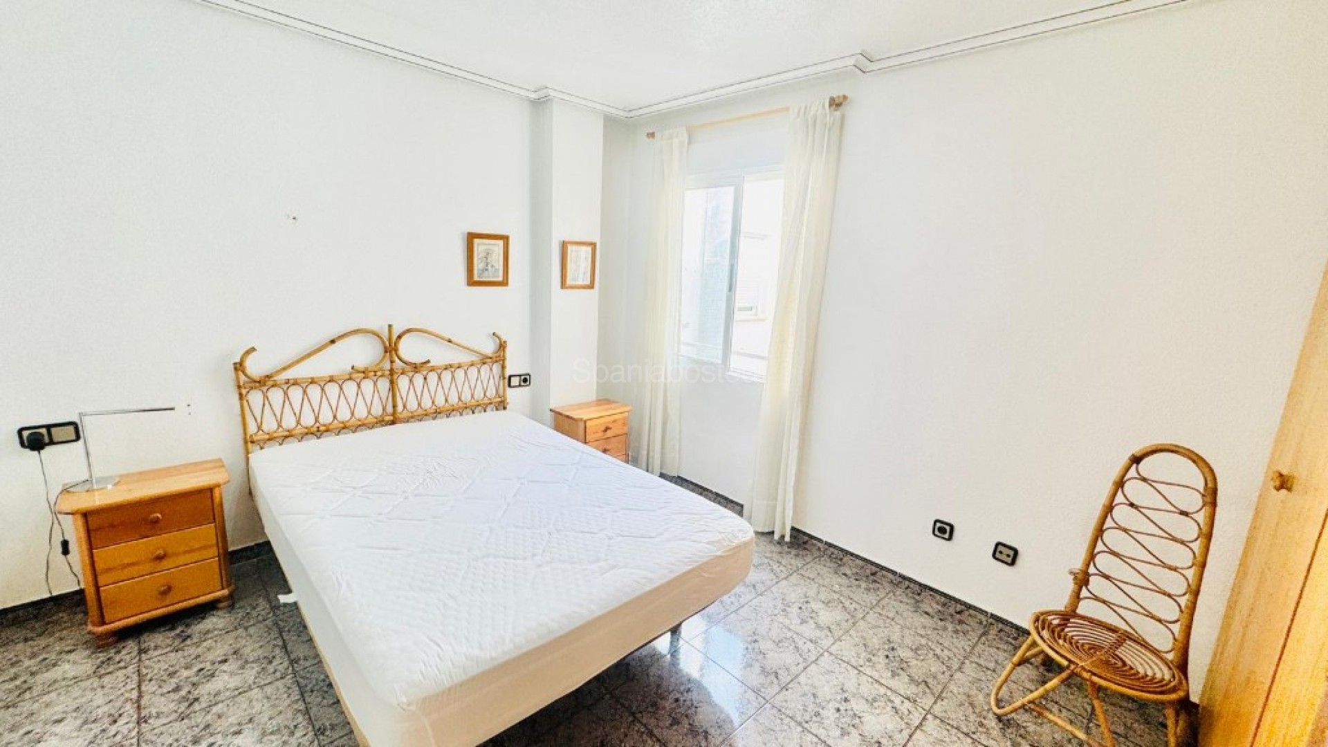 Resale - Apartment -
Torrevieja