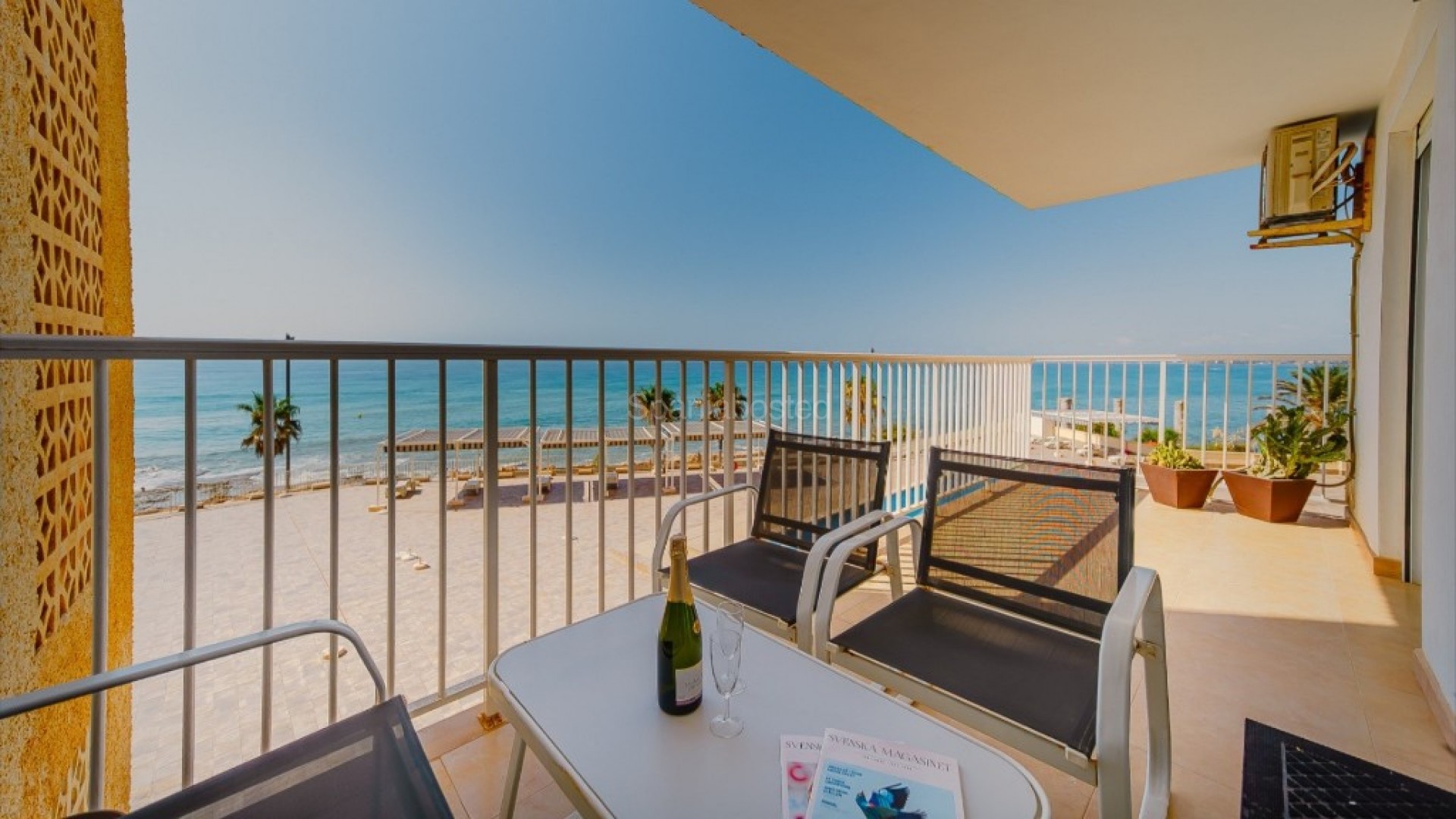 Resale - Apartment -
Torrevieja