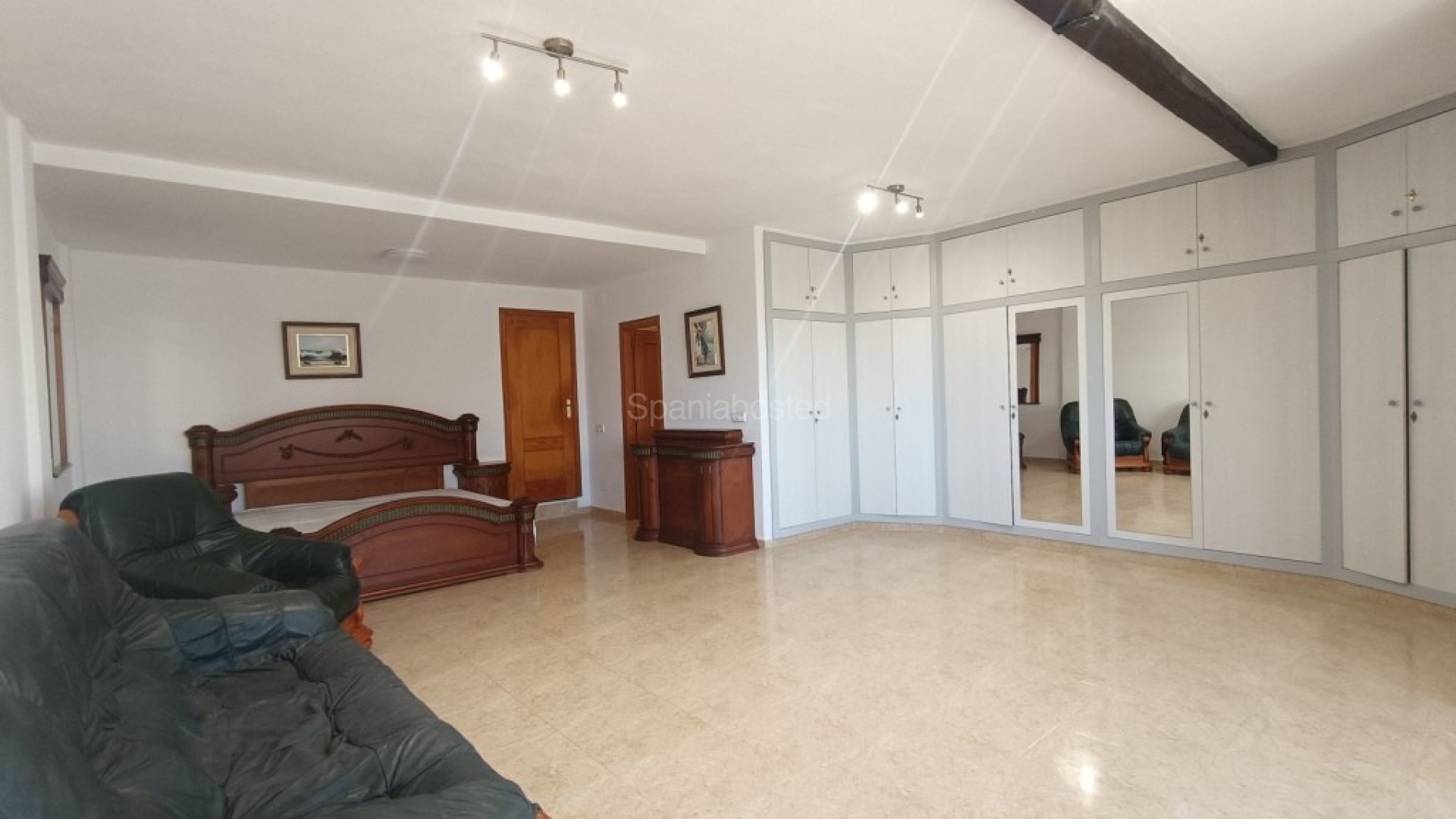 Resale - Apartment -
Torrevieja