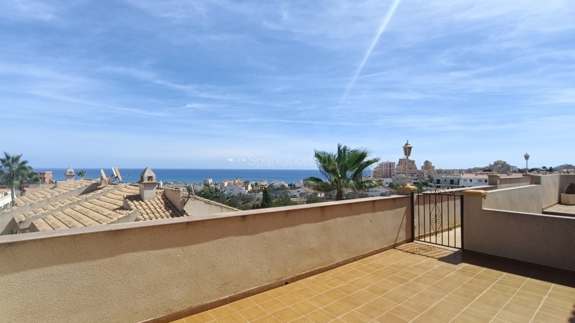 Resale - Apartment -
Torrevieja
