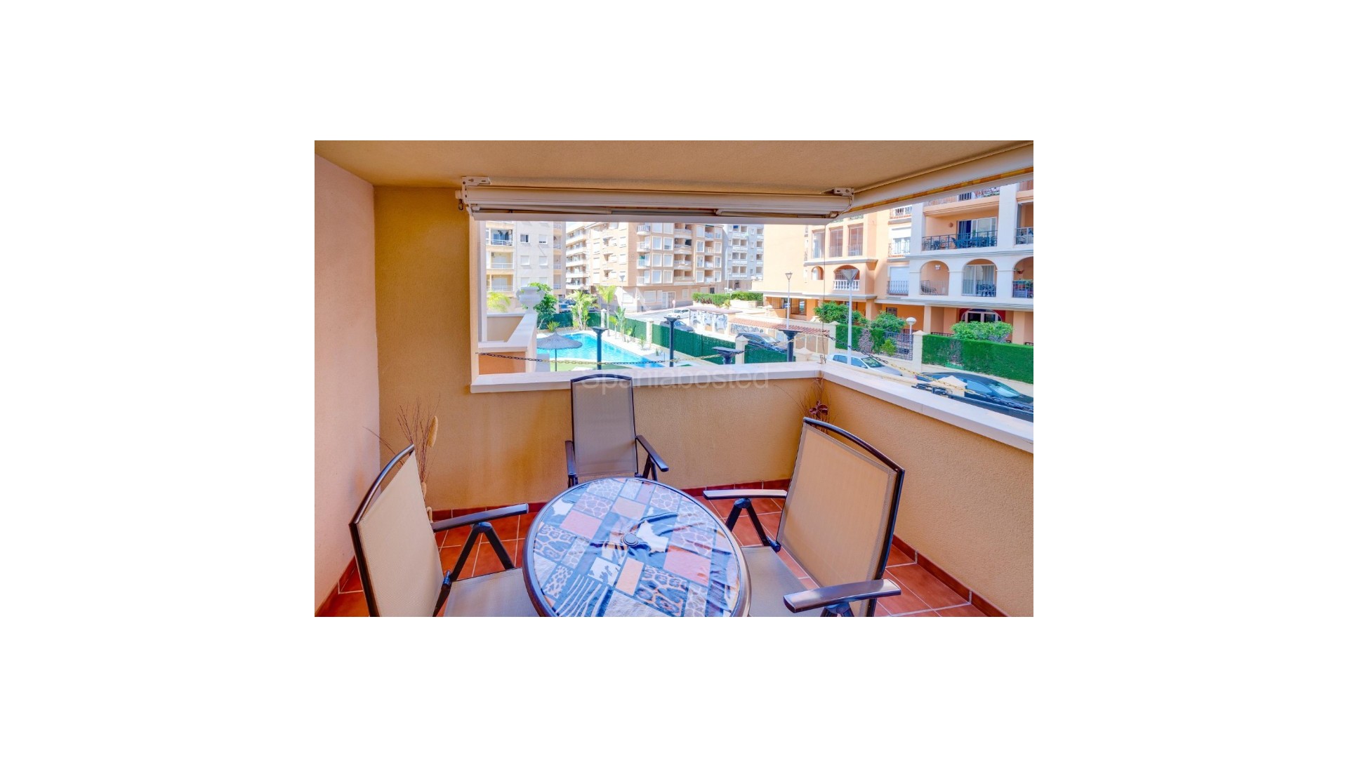 Resale - Apartment -
Torrevieja
