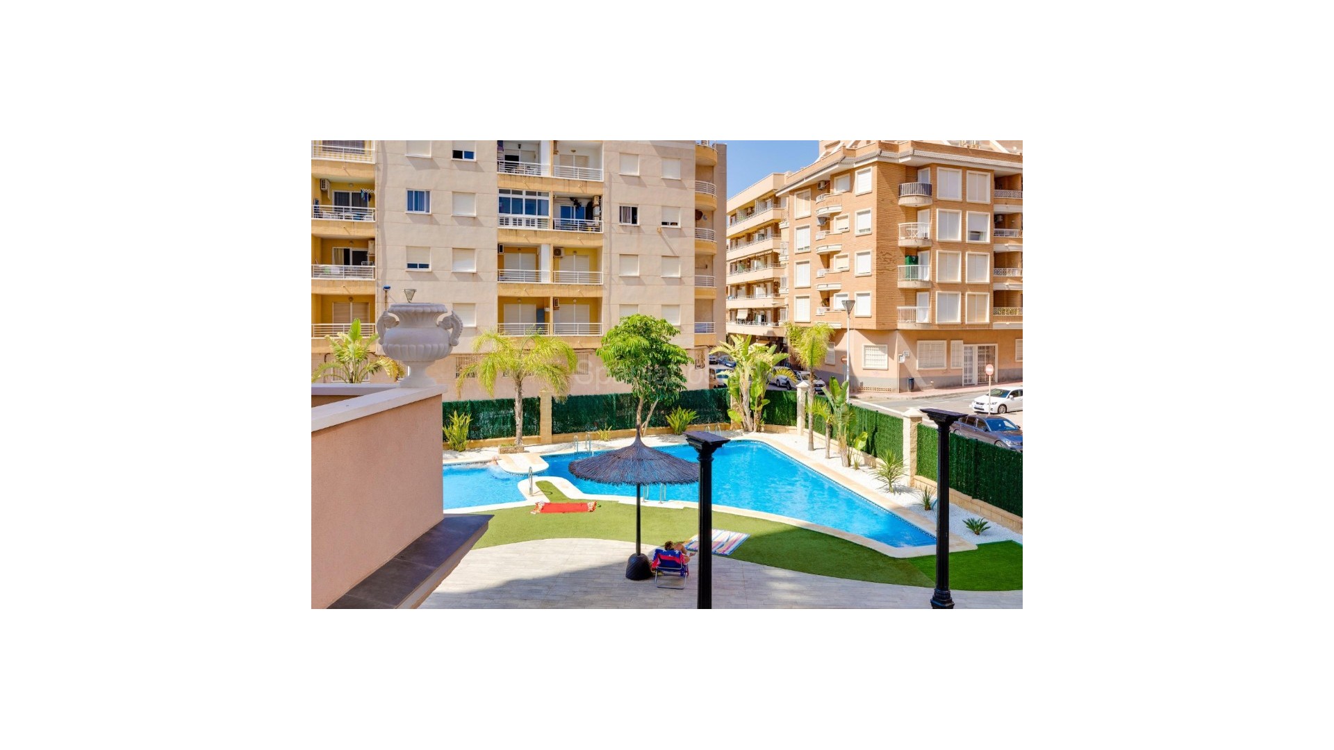Resale - Apartment -
Torrevieja