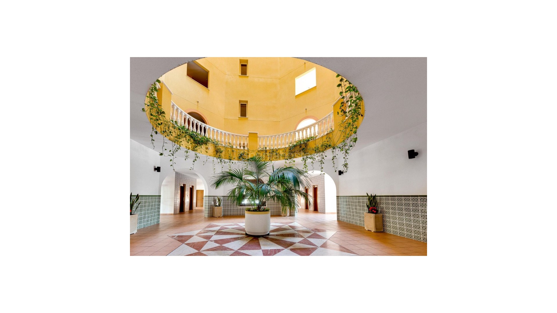 Resale - Apartment -
Torrevieja