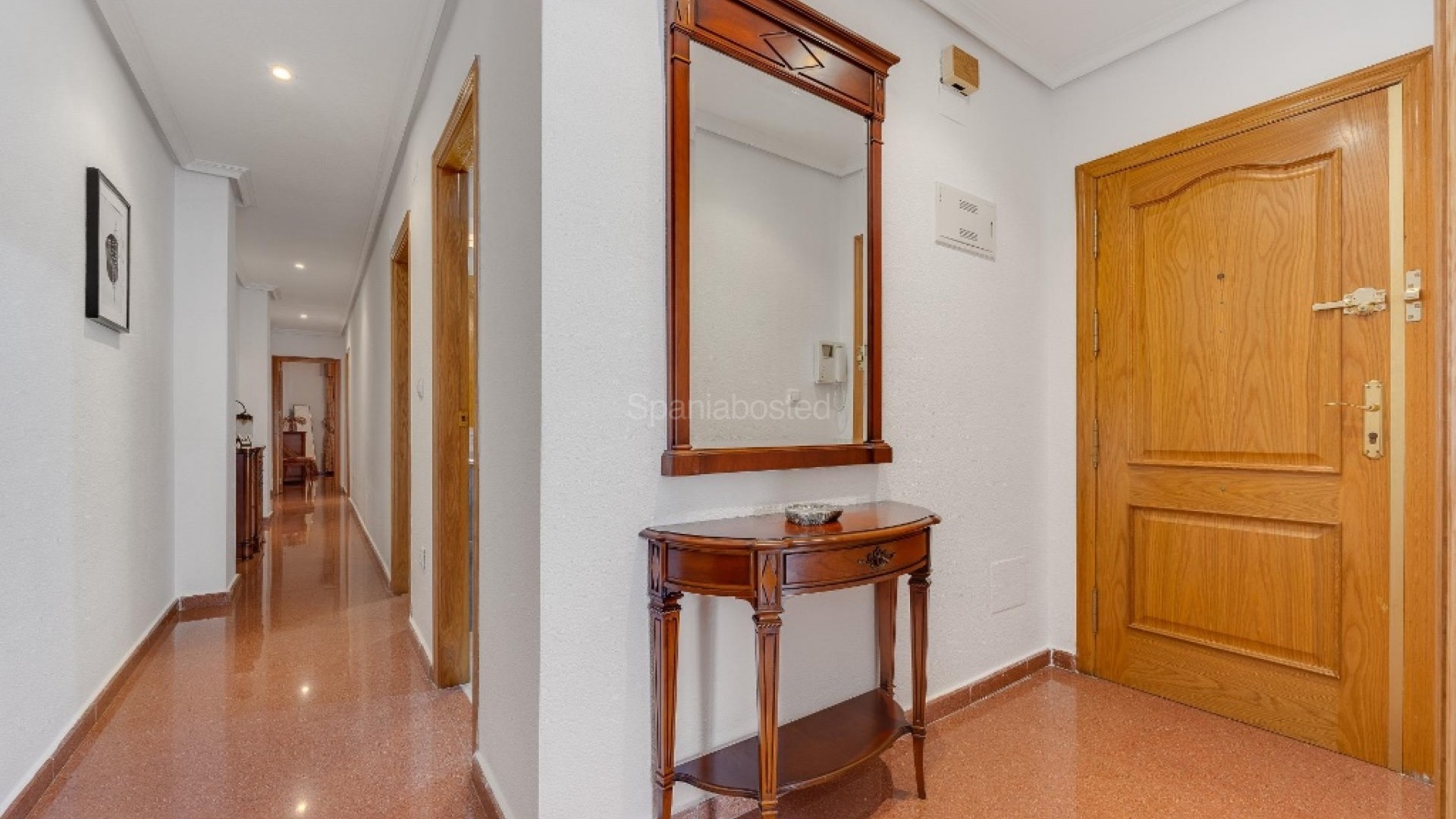 Resale - Apartment -
Torrevieja