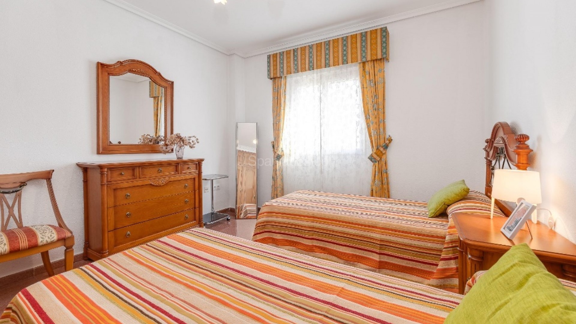 Resale - Apartment -
Torrevieja