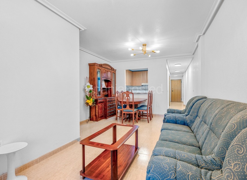 Resale - Apartment -
Torrevieja