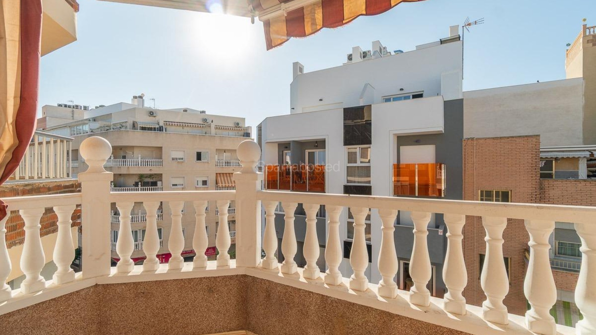Resale - Apartment -
Torrevieja