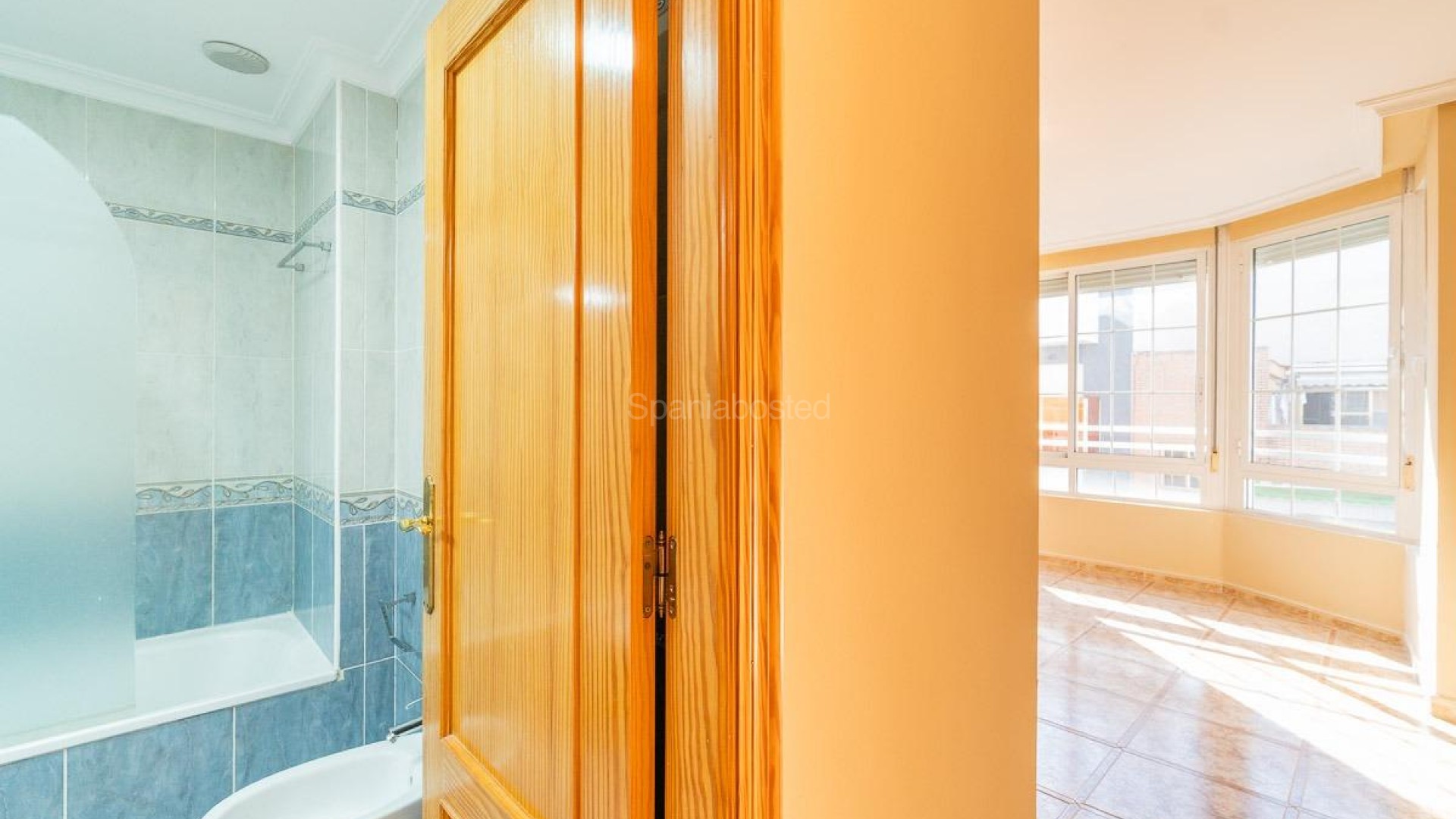 Resale - Apartment -
Torrevieja