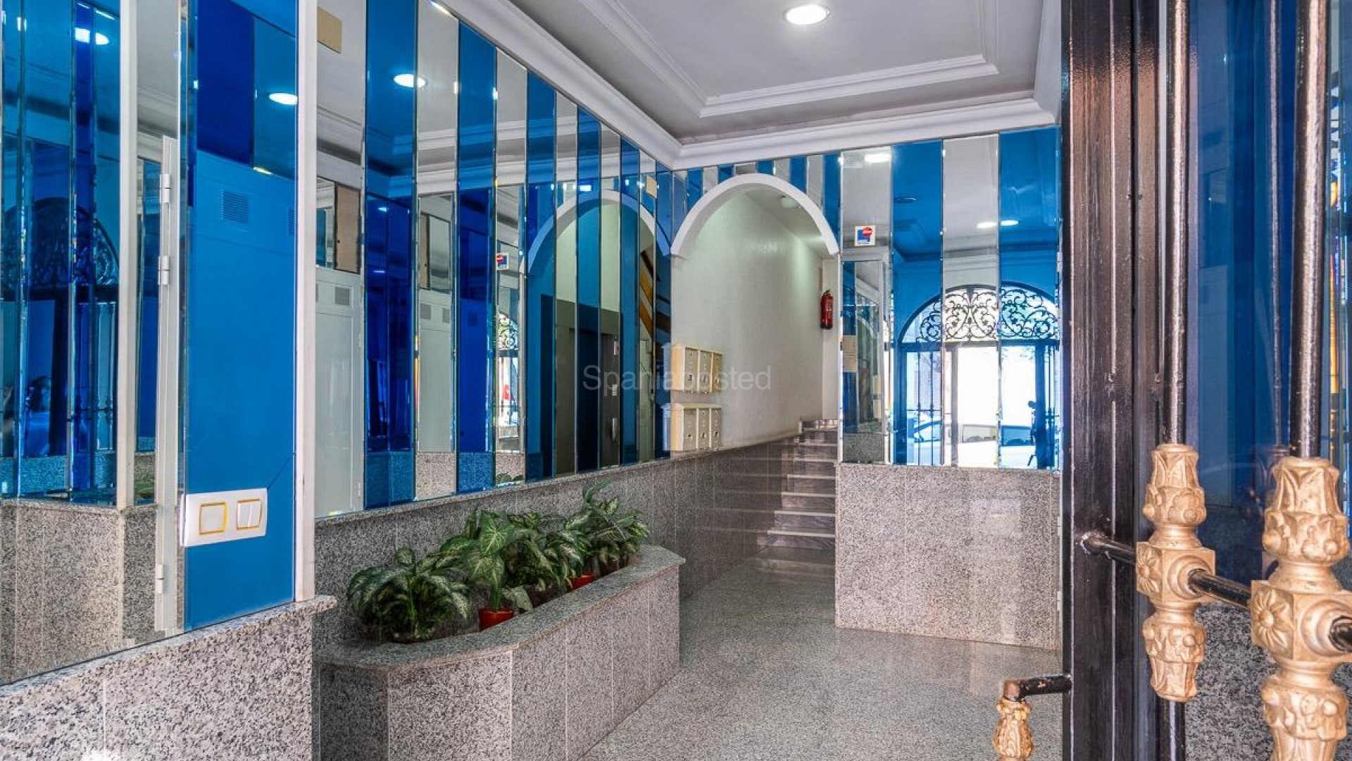 Resale - Apartment -
Torrevieja