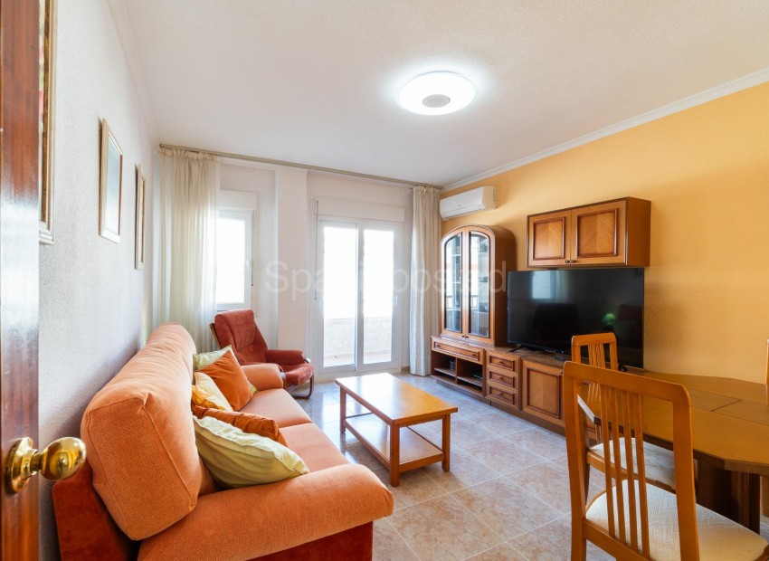 Resale - Apartment -
Torrevieja