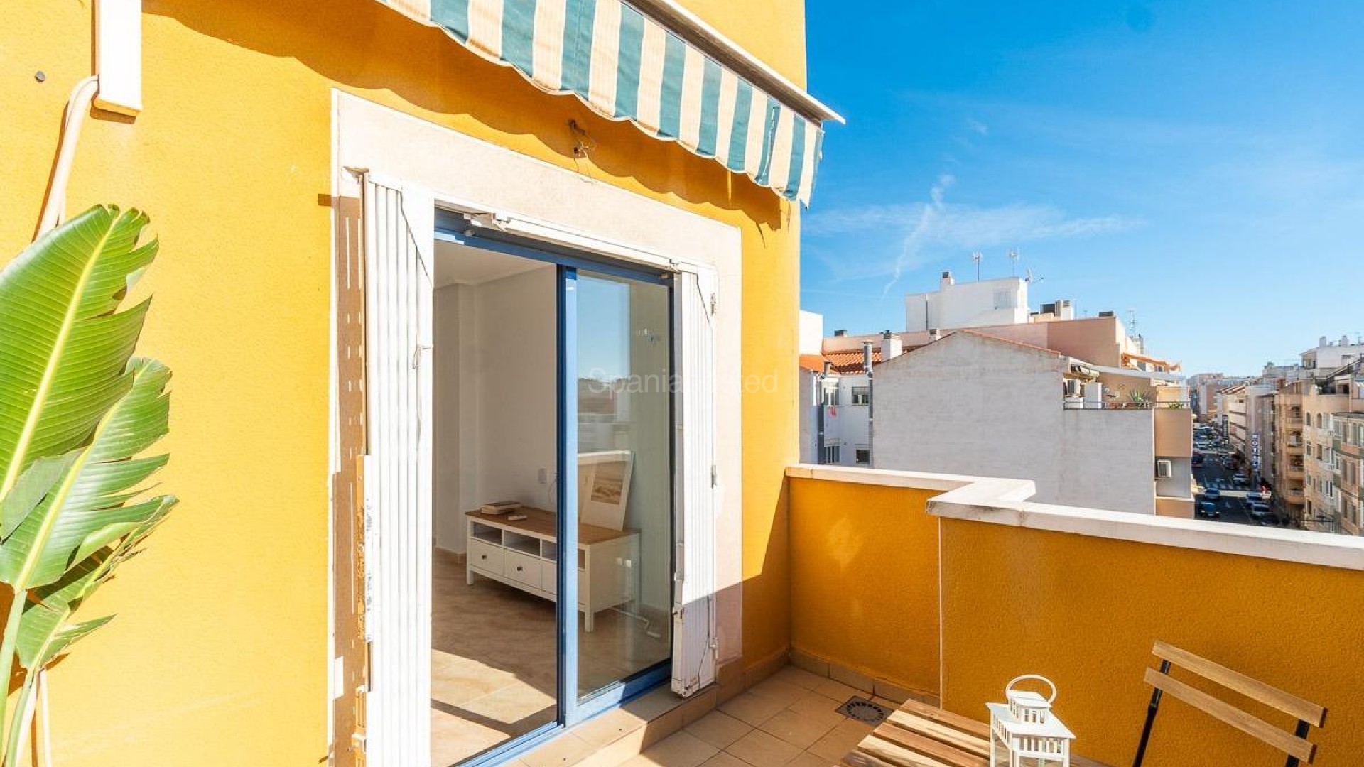 Resale - Apartment -
Torrevieja