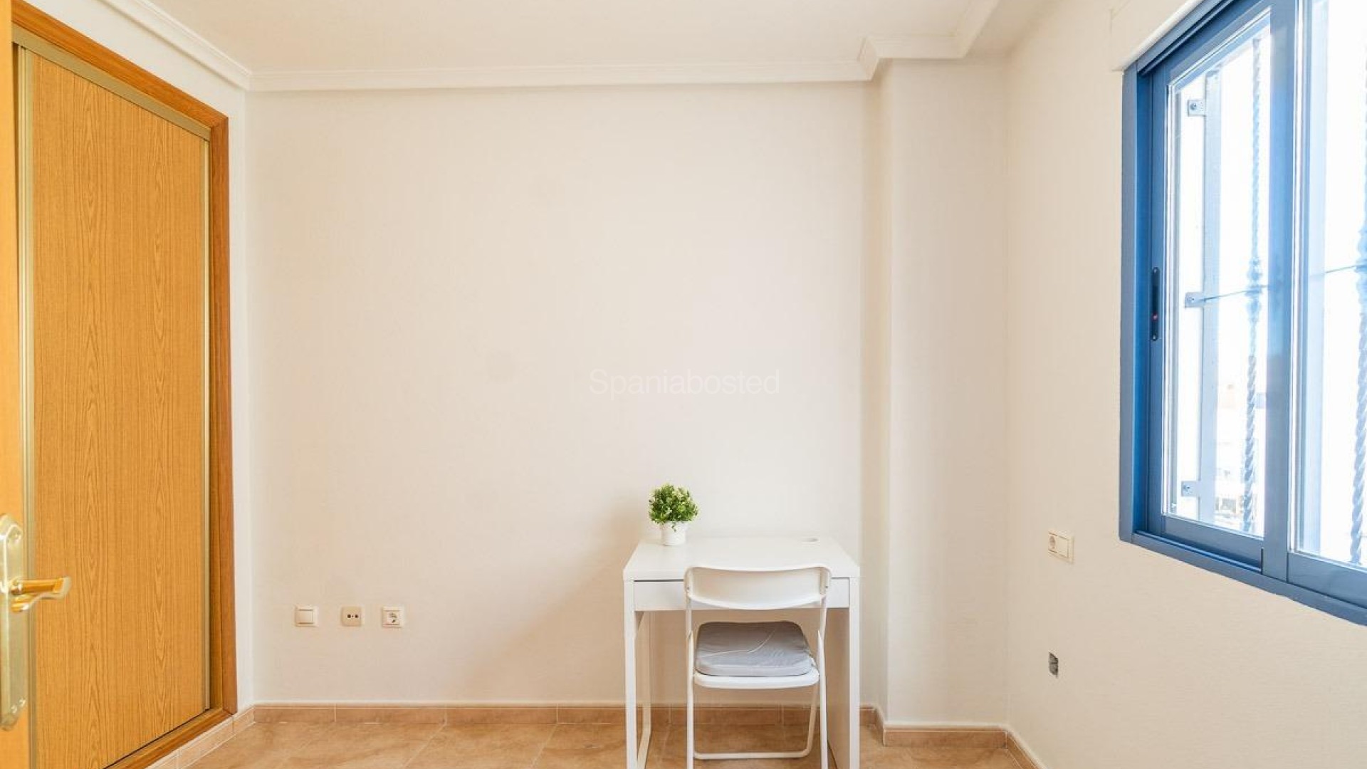 Resale - Apartment -
Torrevieja