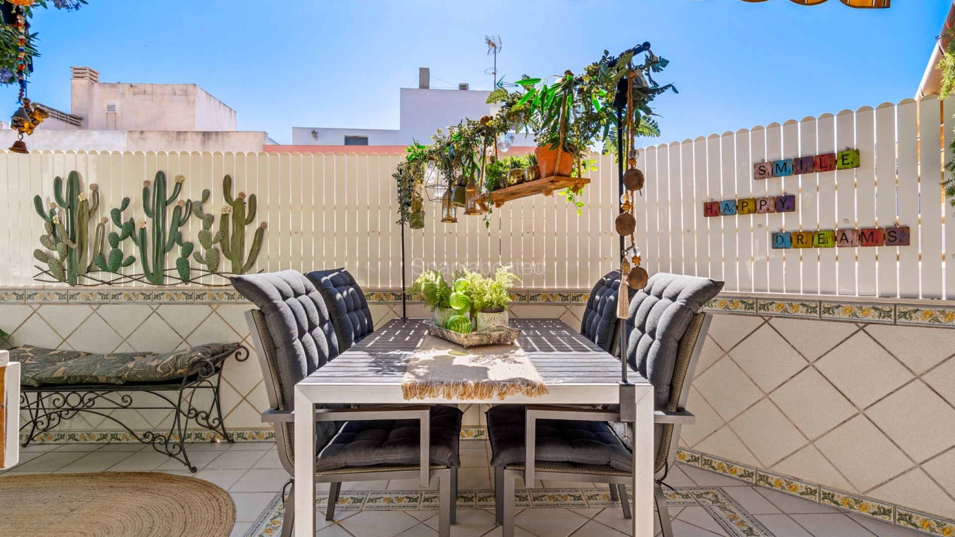 Resale - Apartment -
Torrevieja