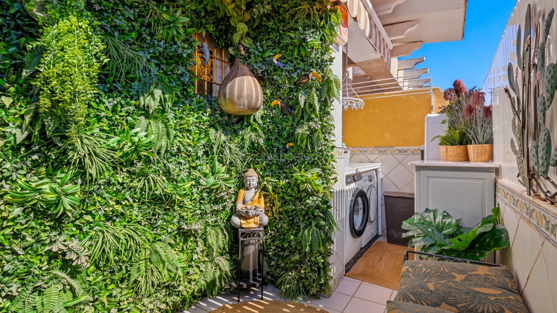 Resale - Apartment -
Torrevieja