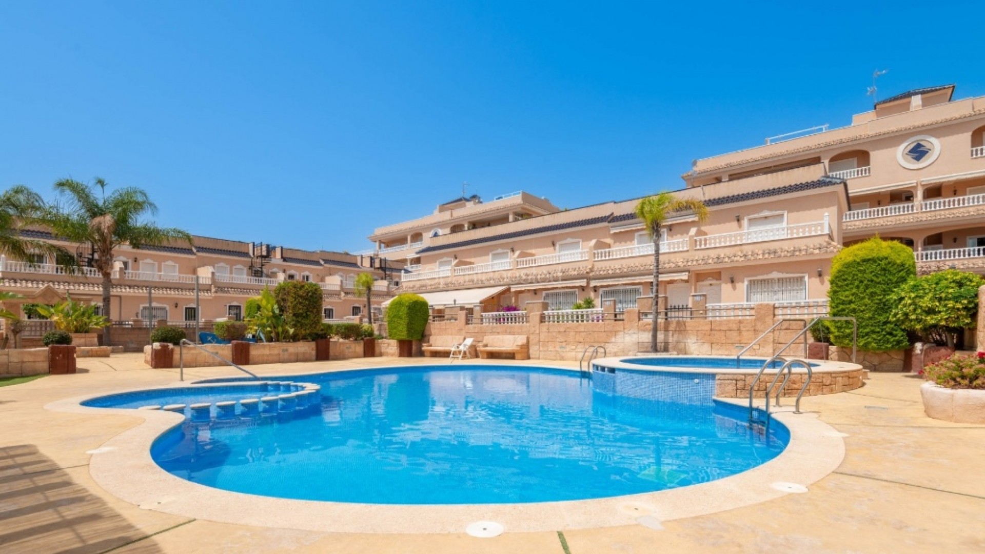 Resale - Apartment -
Villamartín - Villamartin