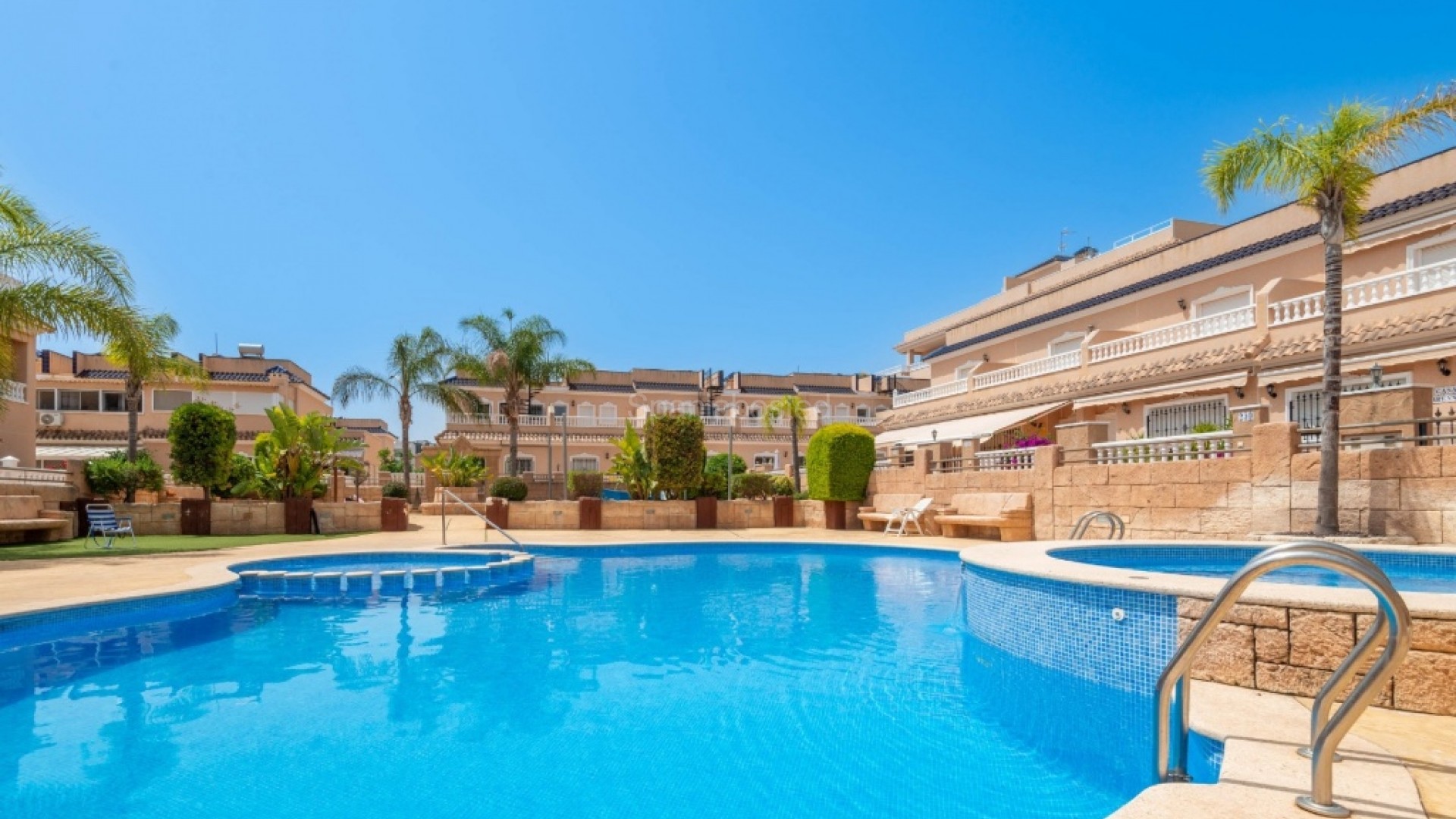 Resale - Apartment -
Villamartín - Villamartin