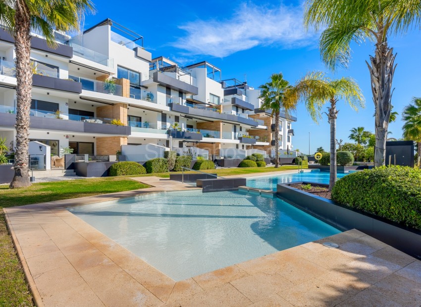 Resale - Apartment -
Villamartín - Villamartin