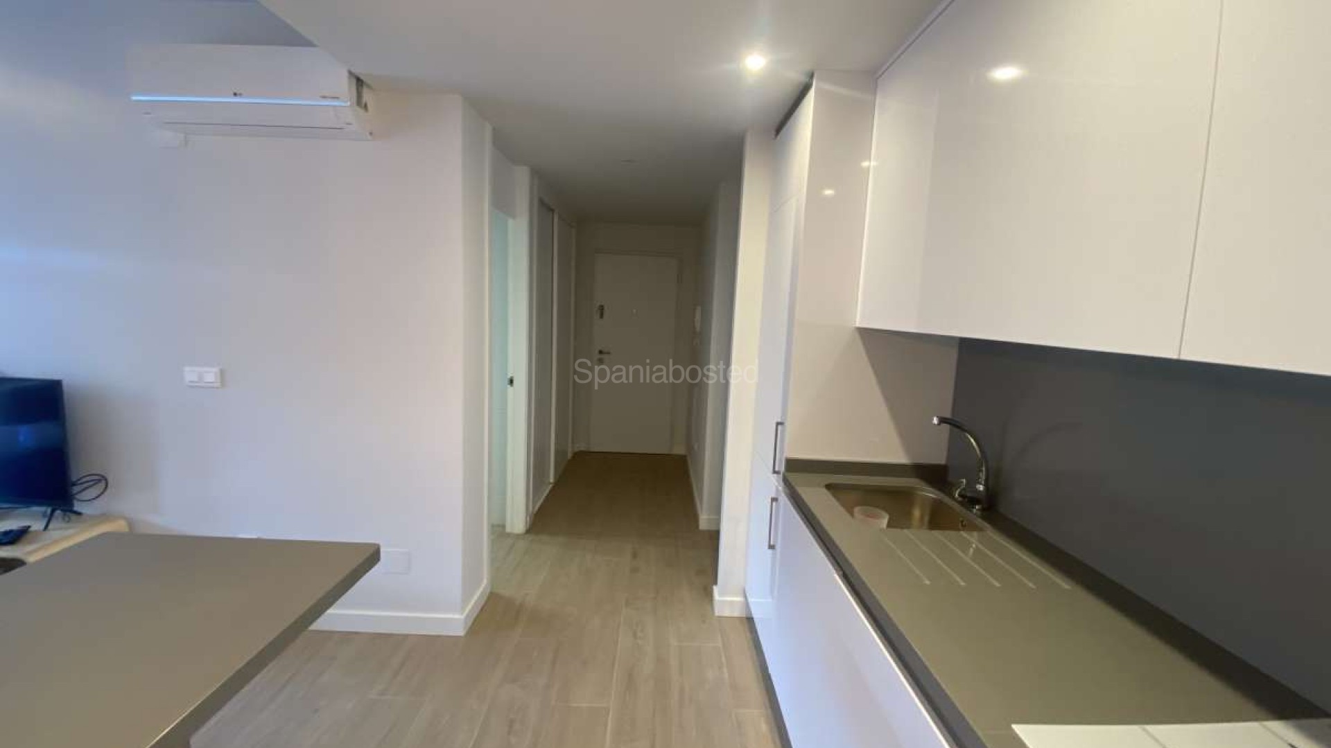 Resale - Apartment -
Villamartín - Villamartin