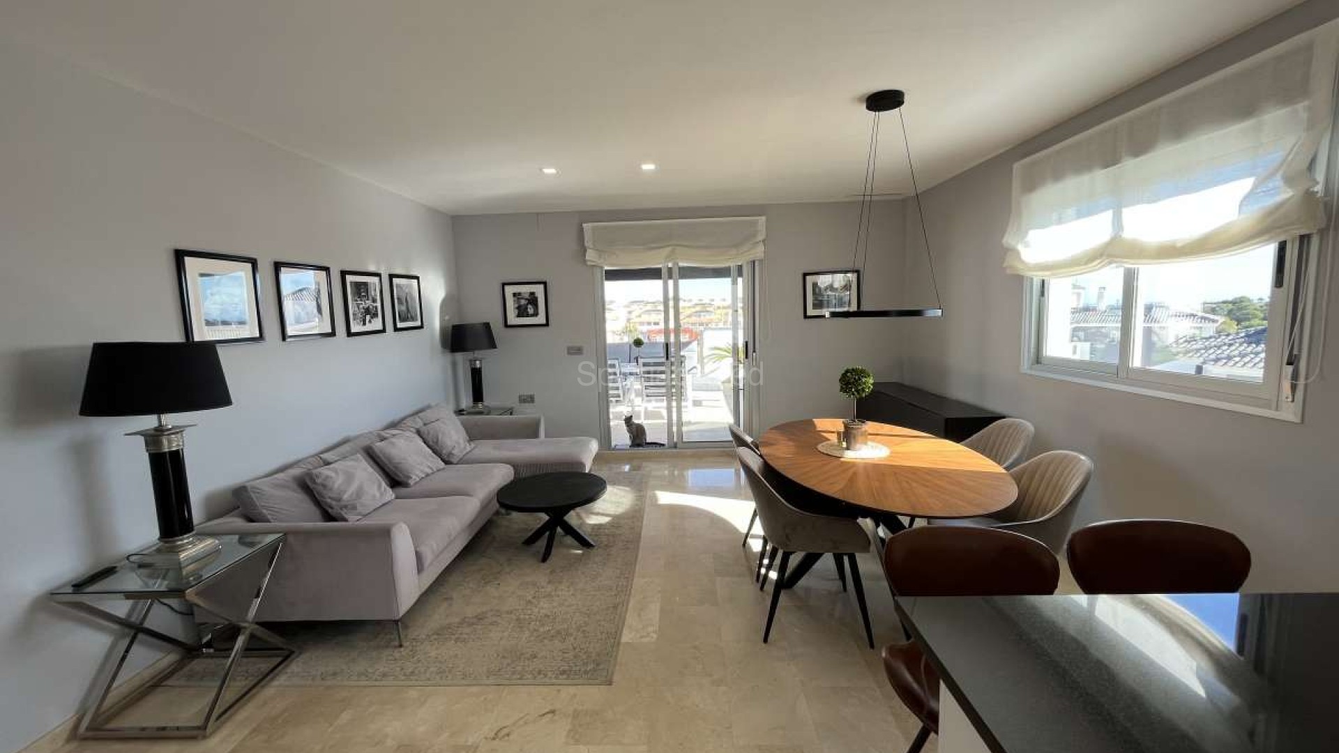 Resale - Apartment -
Villamartín - Villamartin