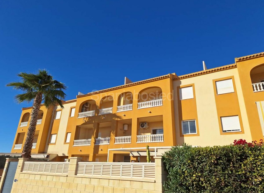 Resale - Apartment -
Villamartín - Villamartin